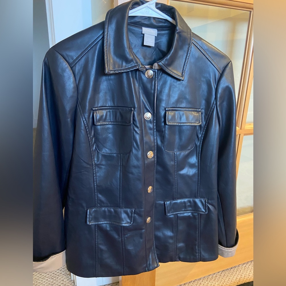 CHICO’S Navy Leather Faux Jacket with Tan lining and cuffs! Stylish fit S/M NEW